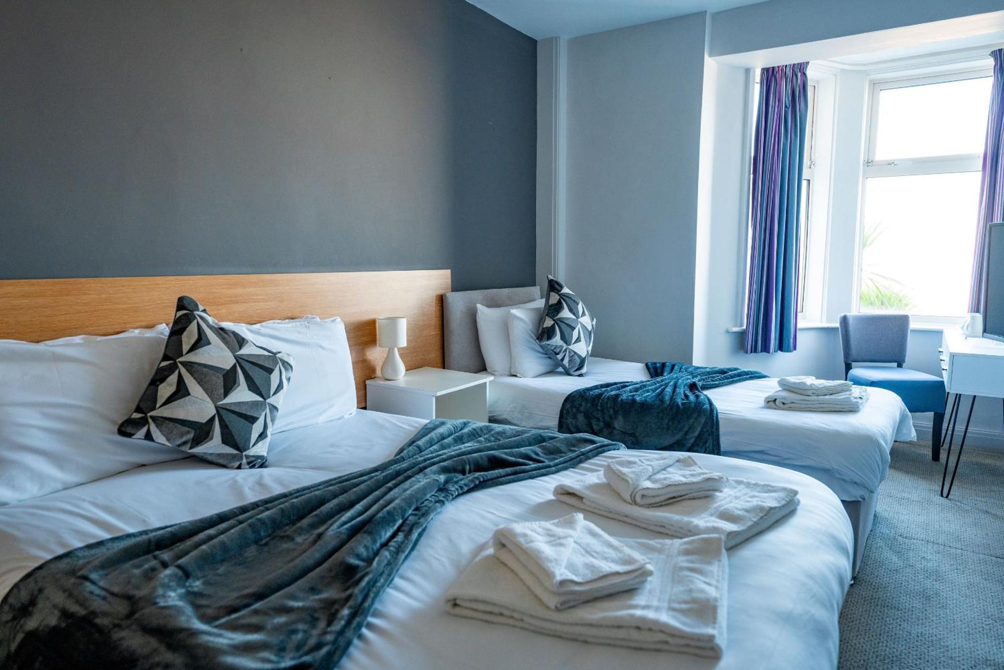 The Strathmore Hotel موركامب المظهر الخارجي الصورة
