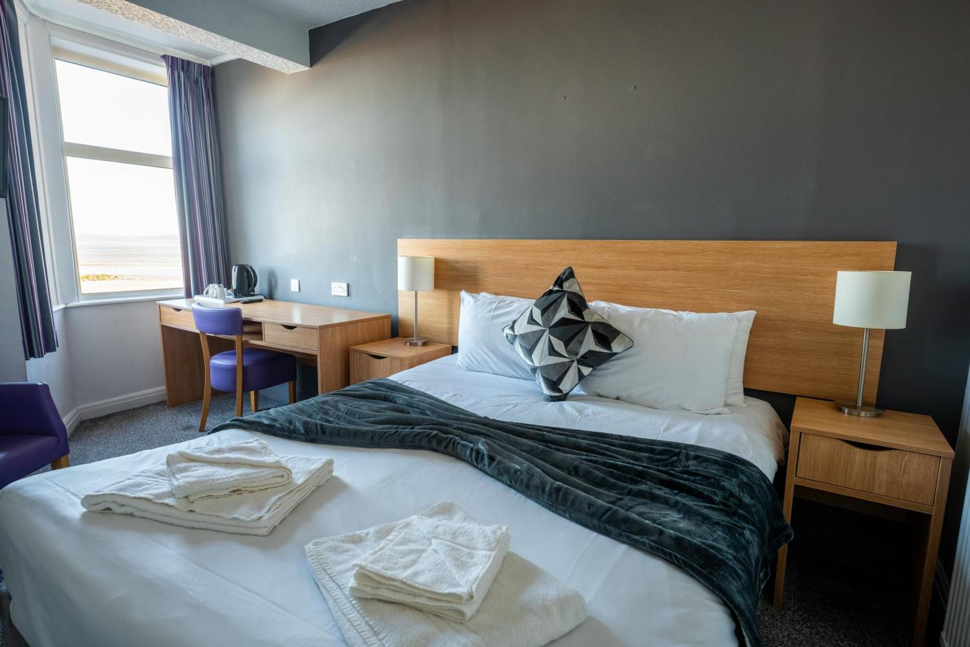 The Strathmore Hotel موركامب المظهر الخارجي الصورة